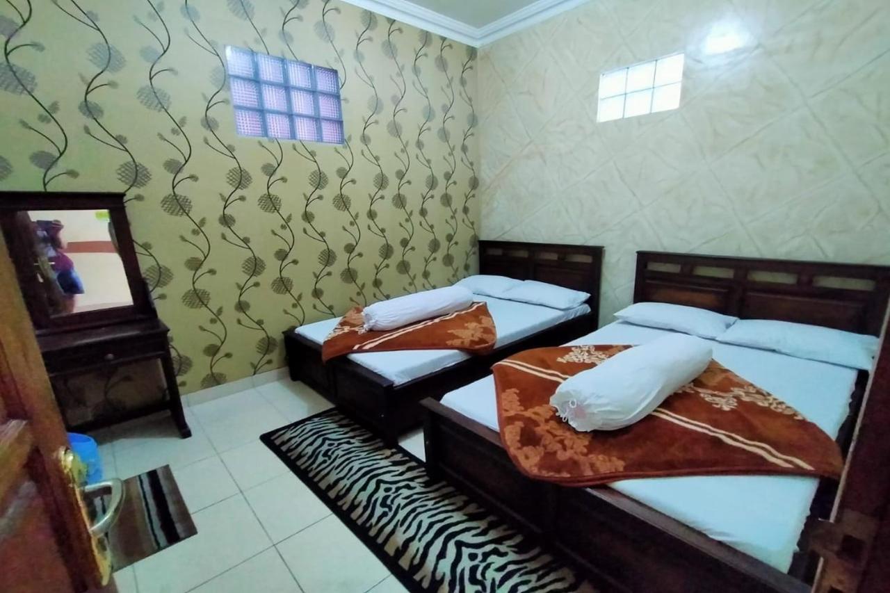 Villa Neza Sarangan Dış mekan fotoğraf